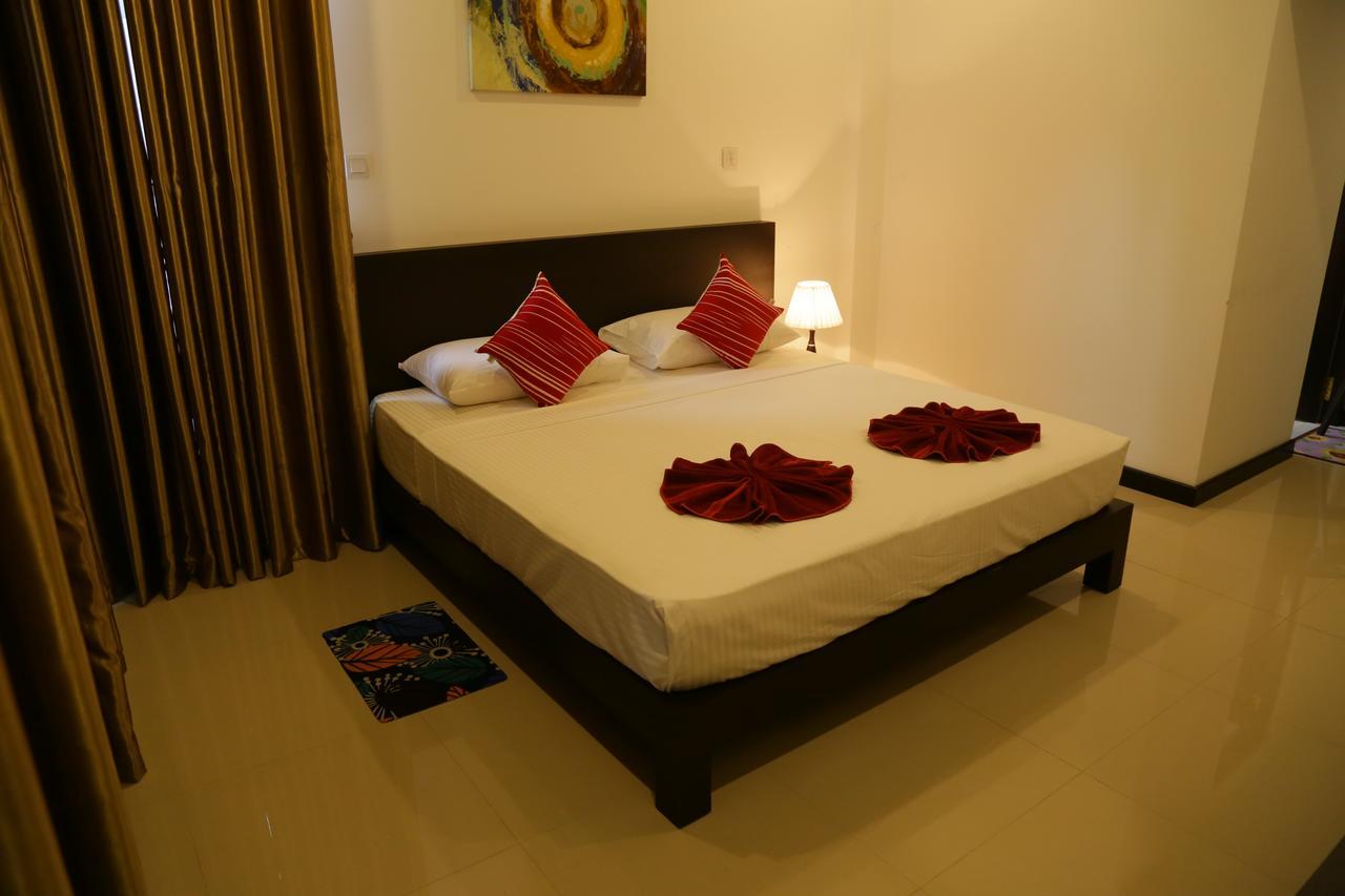 Lochana Beach Hotel Ettukala 外观 照片