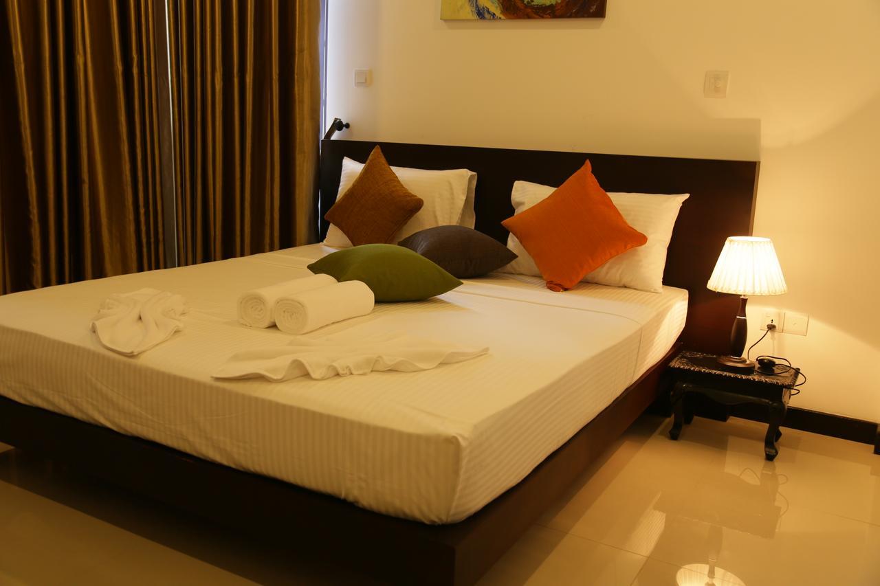 Lochana Beach Hotel Ettukala 外观 照片